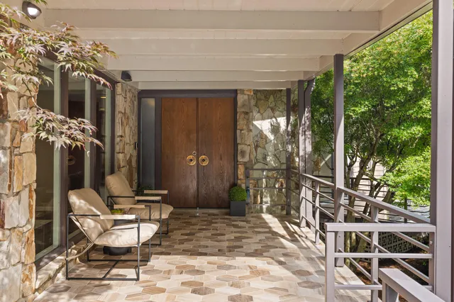 $1,399,900 | 702 South Crest Road, Chattanooga, TN 37404