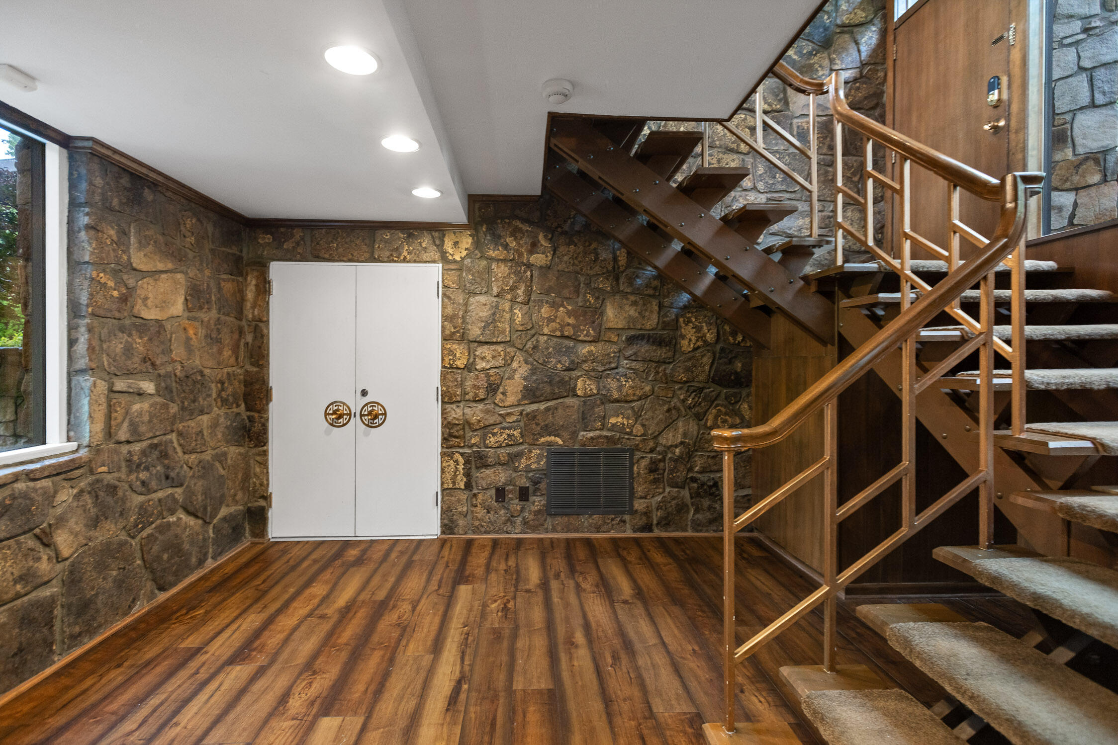 702 South Crest Road Chattanooga, TN 37404 - Photo 71 of 112 087-S Crest-87