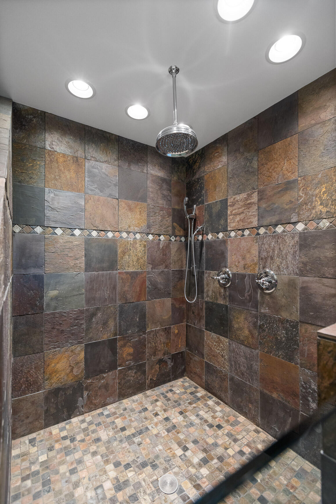 702 South Crest Road Chattanooga, TN 37404 - Photo 89 of 112 109-S Crest-109
