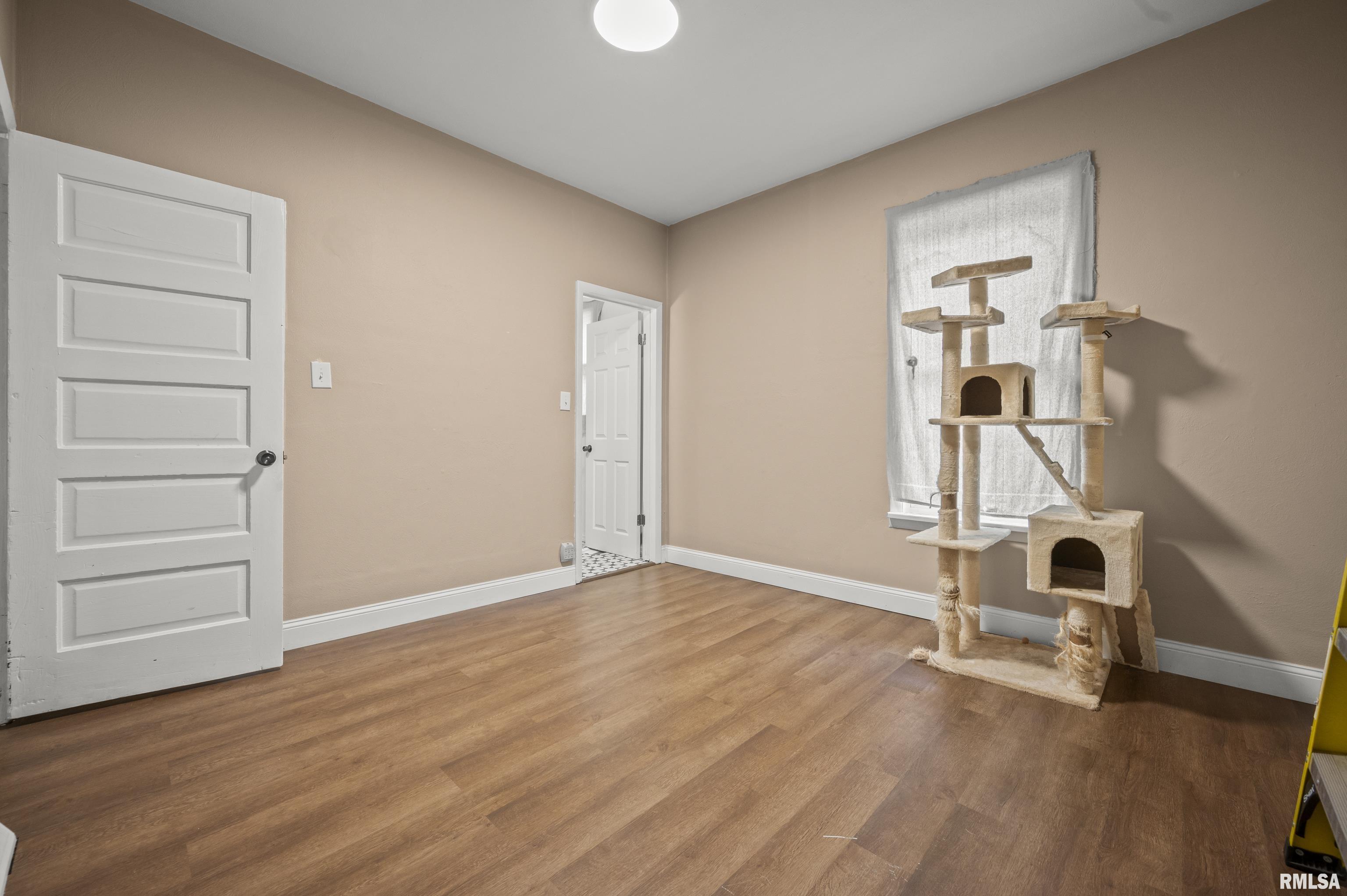 304 West McClure Avenue Peoria, IL 61604 - Photo 16 of 29