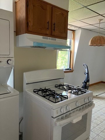 31 Corey Street, Unit 3 Everett, MA 02149 - Photo 3 of 9