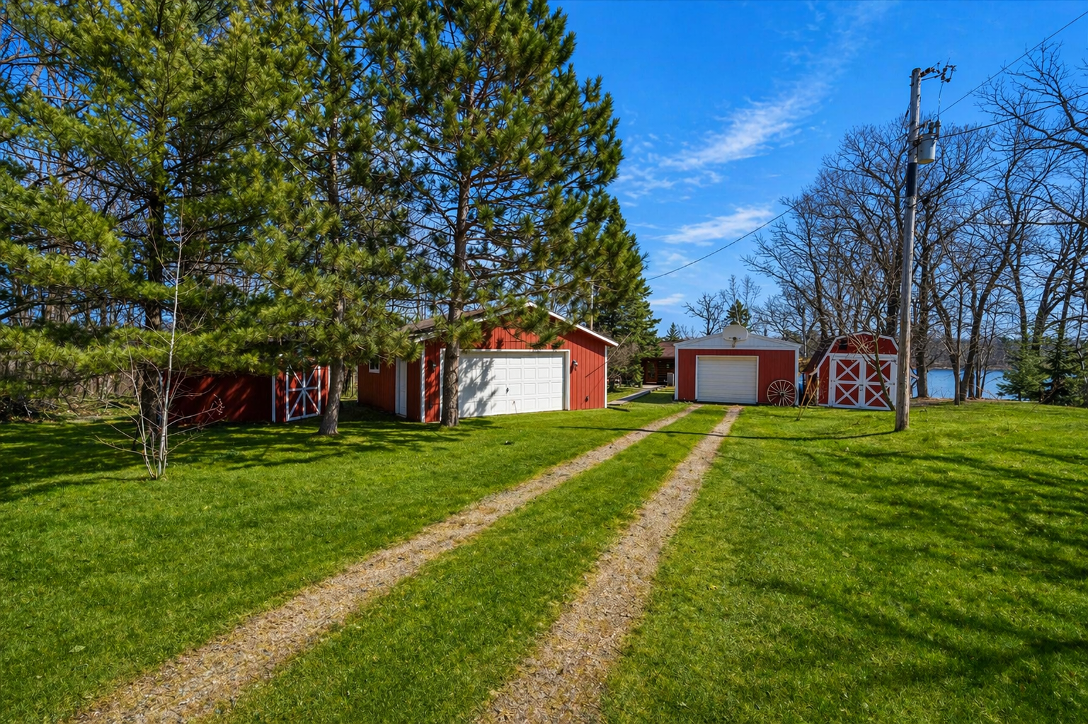 18986 Captive Lake Road Garrison, MN 56450 - Photo 27 of 40