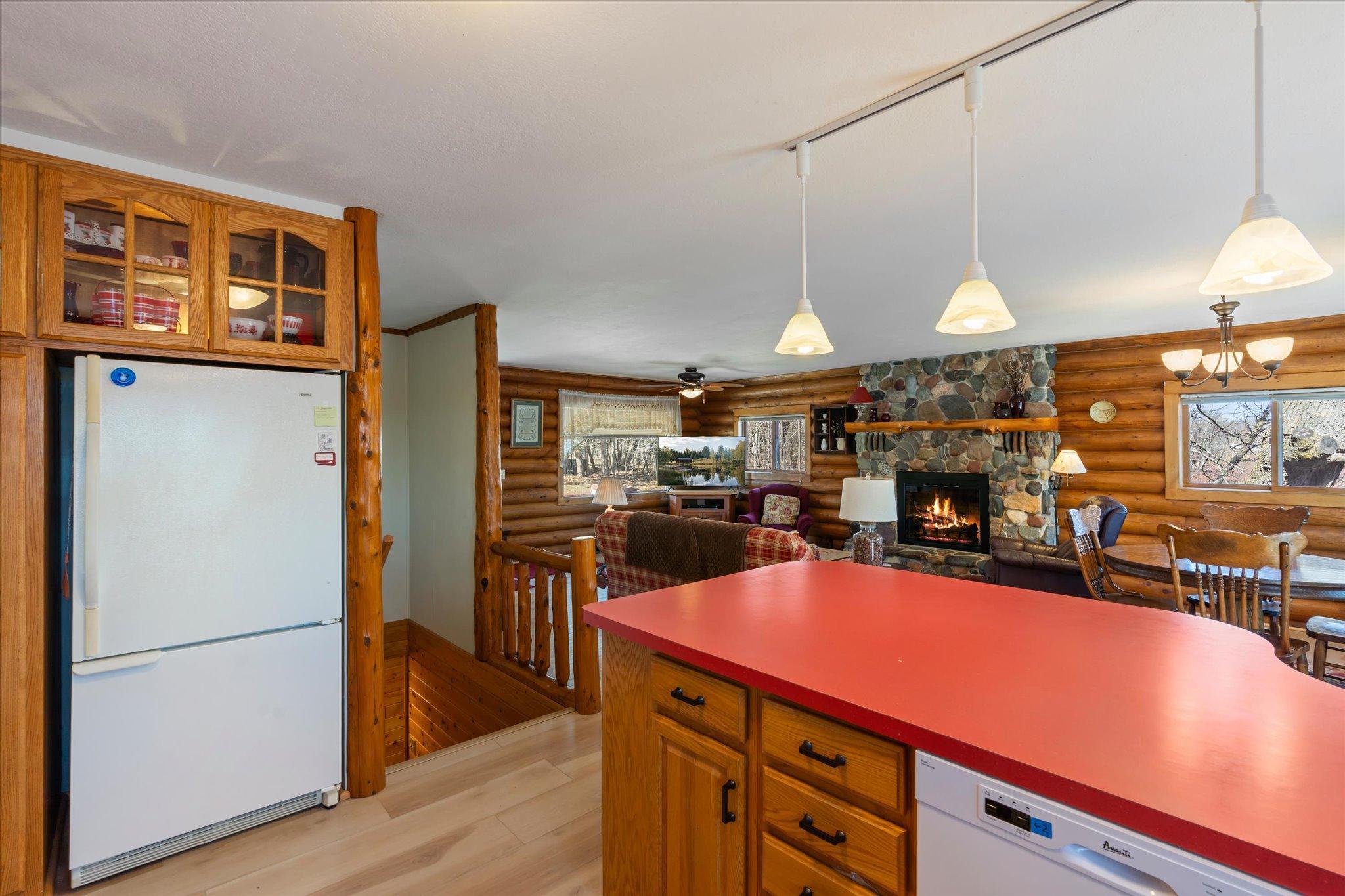 18986 Captive Lake Road Garrison, MN 56450 - Photo 10 of 40
