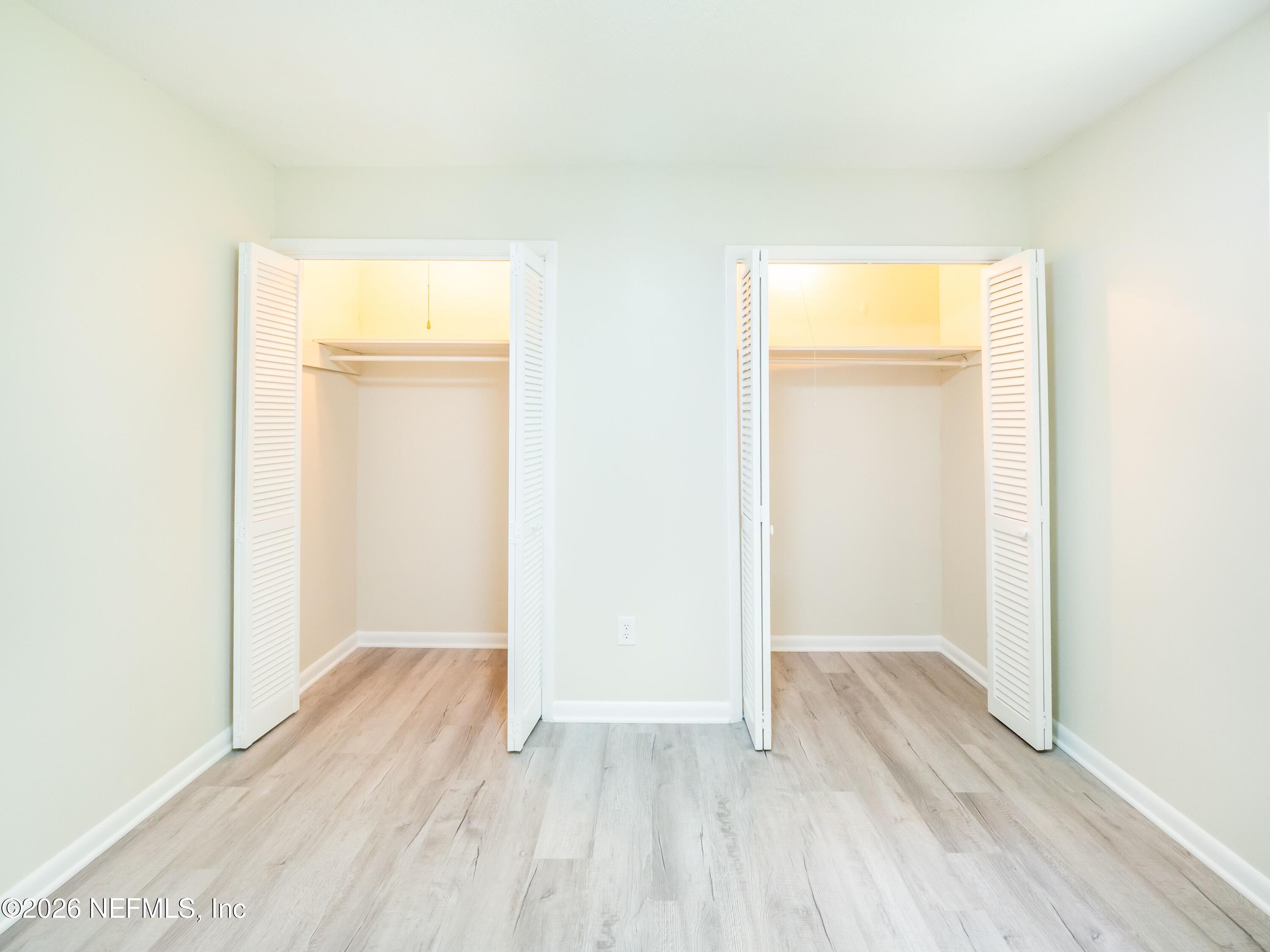 1941 Parental Home Road Jacksonville, FL 32216 - Photo 22 of 34 W_9f6YJg