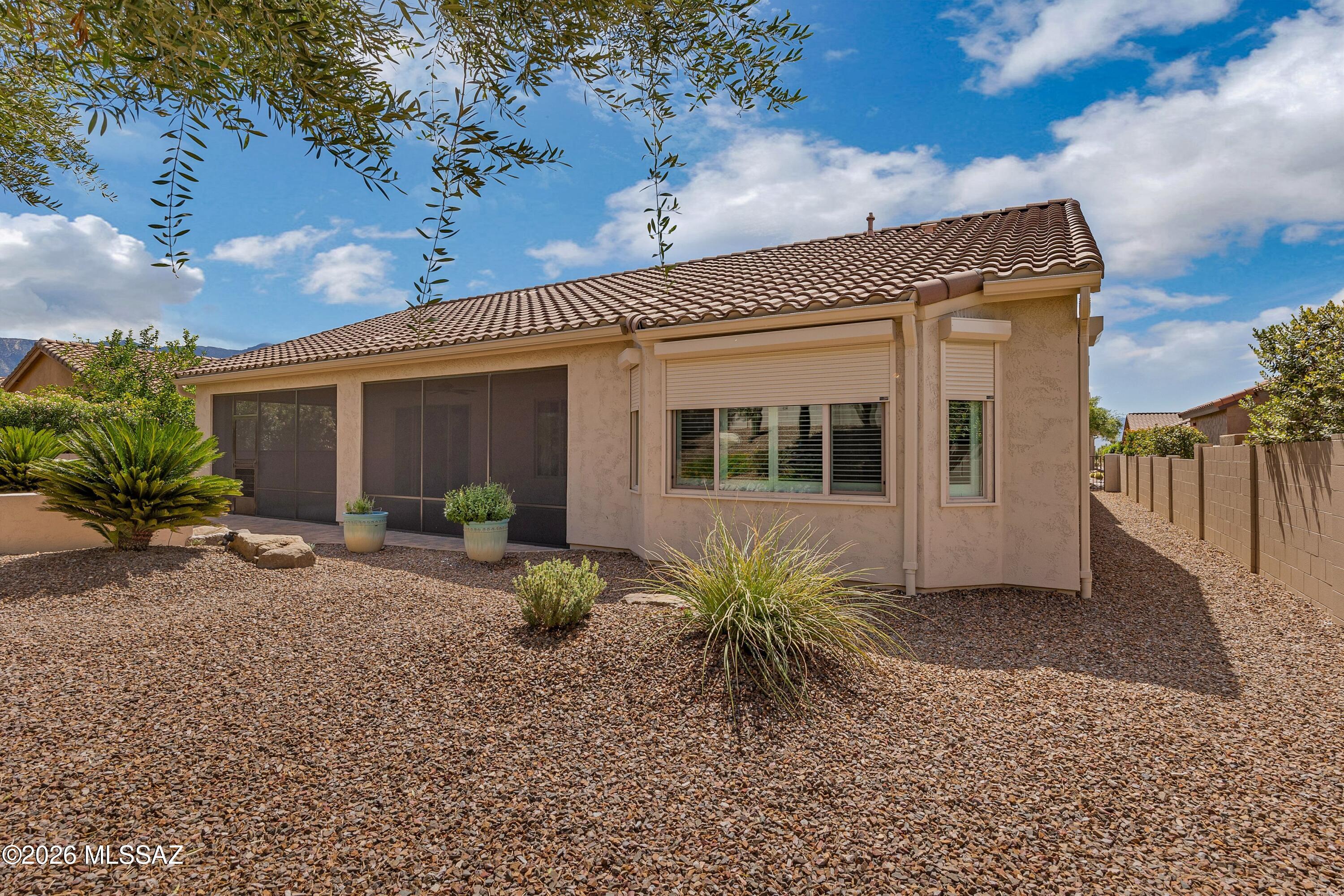 63200 East Flower Ridge Drive Tucson, AZ 85739 - Photo 48 of 50 Owner's Suite has security shades