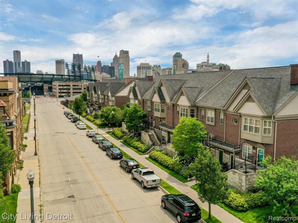 2545 John R Street Detroit, MI 48201 - Photo 32 of 37