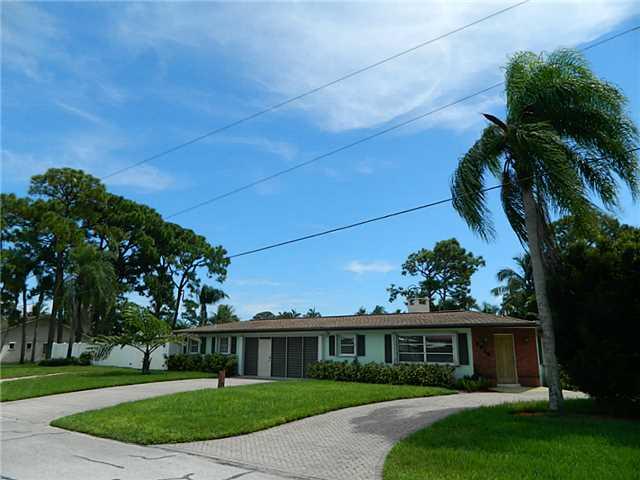 4639 Southeast Robertson Road Stuart, FL 34997 - Photo 1 of 21 Gallery Image 1