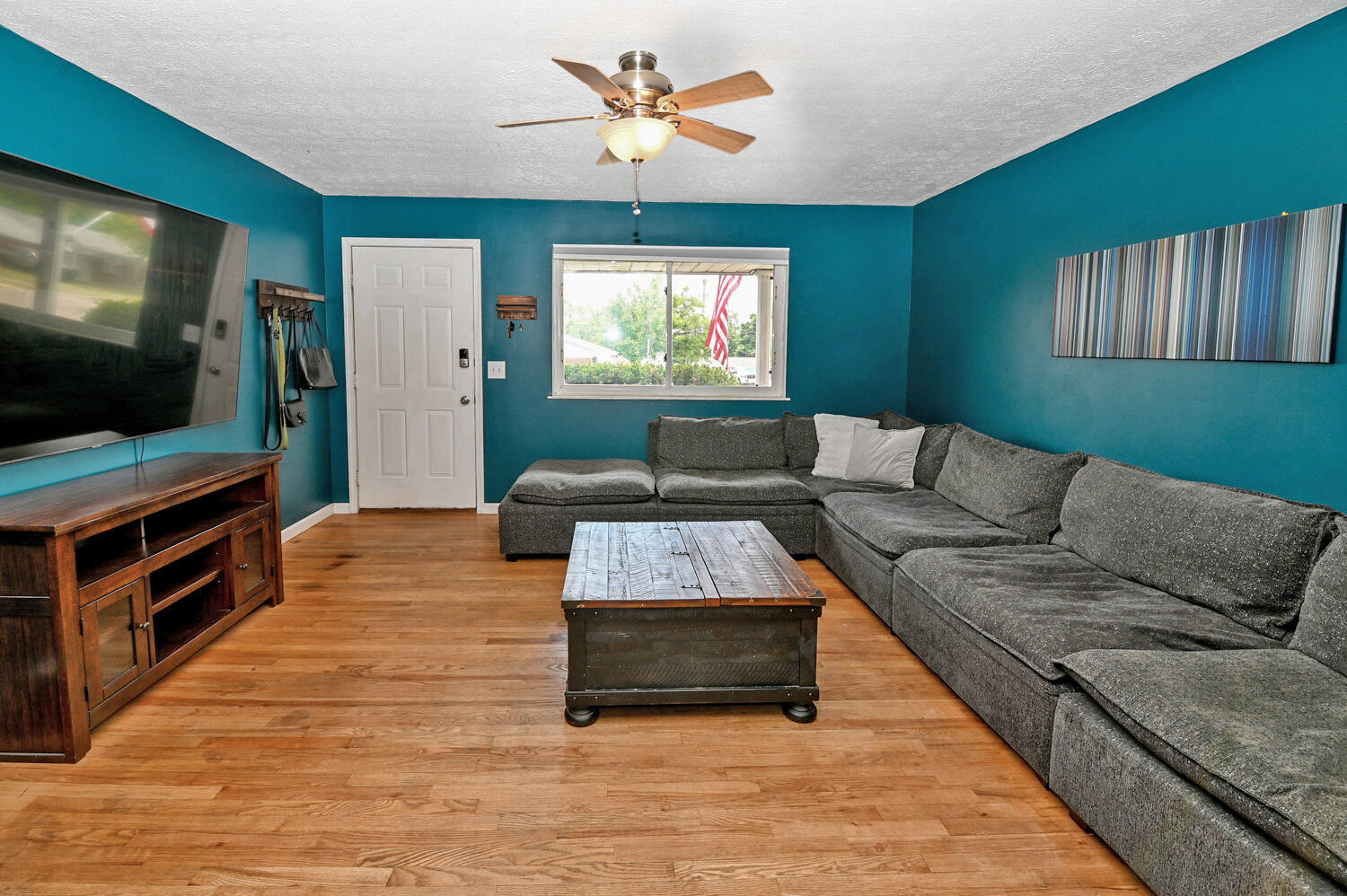 3758 Autumn Road Elsmere, KY 41018 - Photo 3 of 32