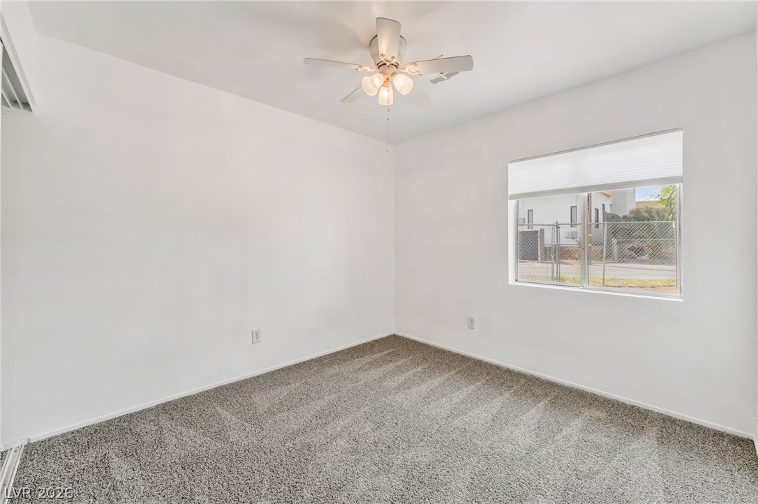 242 Nebraska Avenue Henderson, NV 89015 - Photo 24 of 46 Bedroom 3