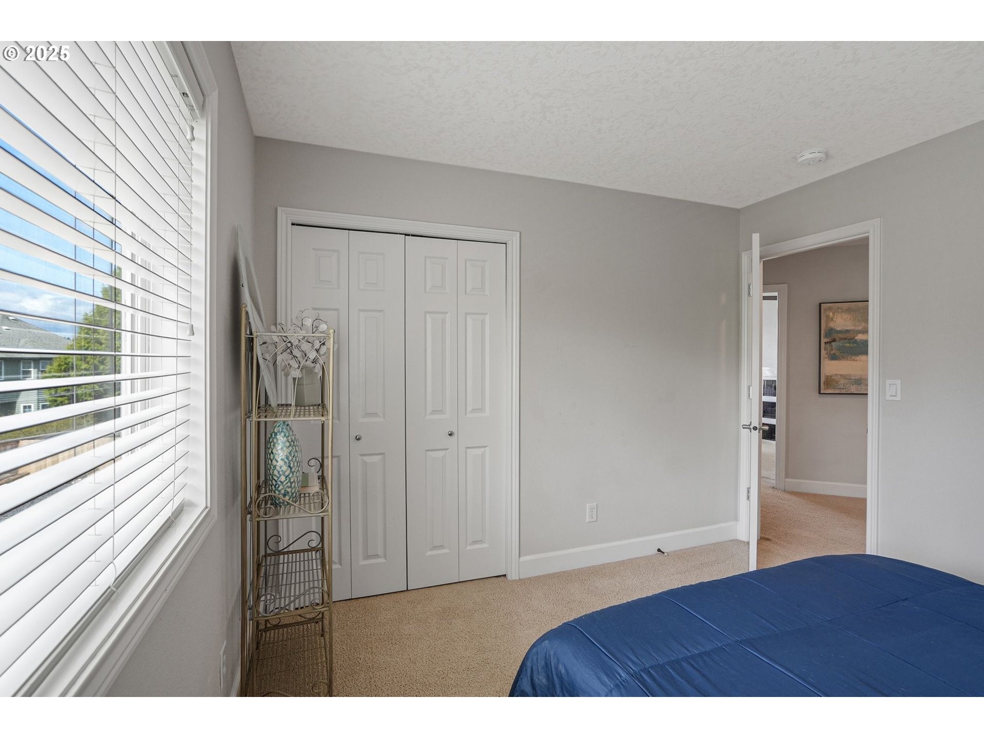 1832 Northwest Olivia Circle Albany, OR 97321 - Photo 38 of 48 a view of wooden floor in a living room