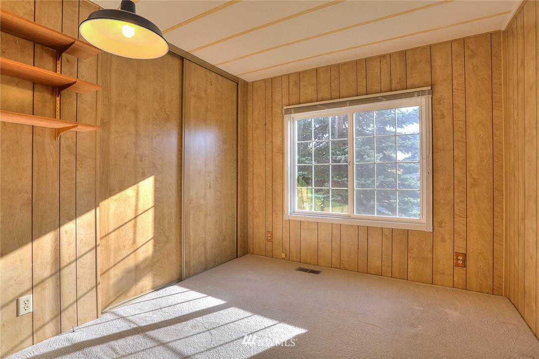 1025 236th Place Southwest Bothell, WA 98021 - Photo 16 of 25