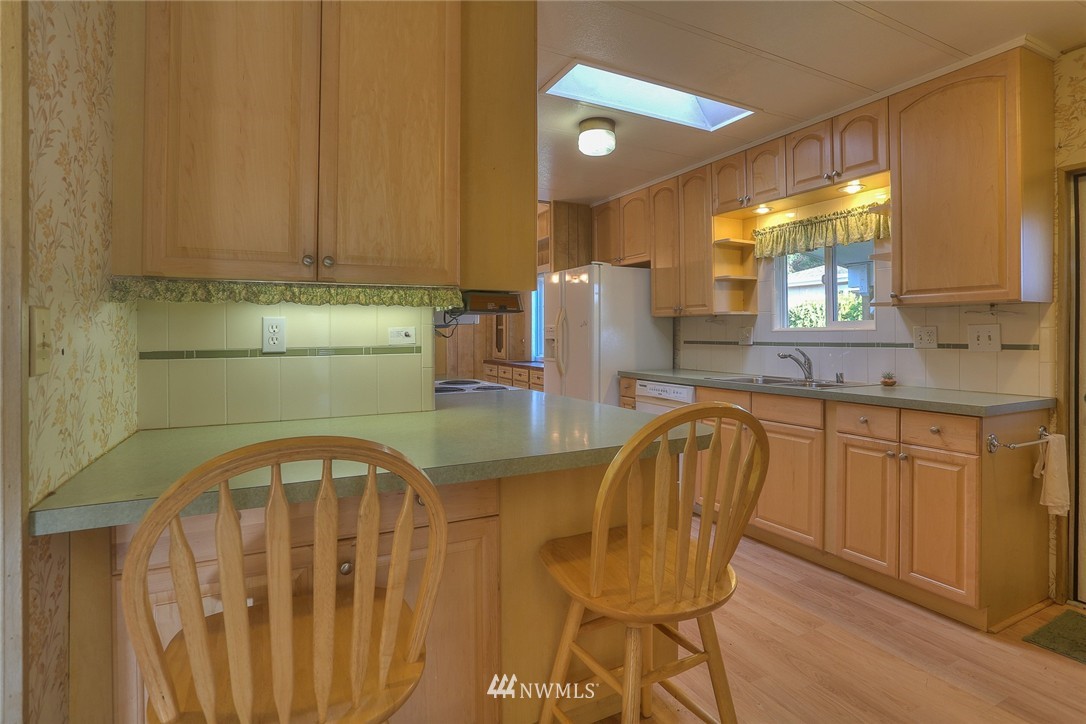 1025 236th Place Southwest Bothell, WA 98021 - Photo 3 of 25