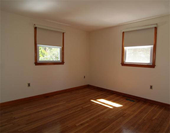 5 Governor Saltonstall Road Billerica, MA 01821 - Photo 9 of 16 Gallery Image 9