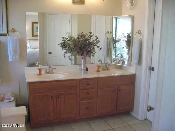 $2,395 | 1410 North Pebble Beach Drive, Gilbert, AZ 85234