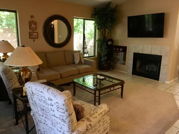 $2,395 | 1410 North Pebble Beach Drive, Gilbert, AZ 85234