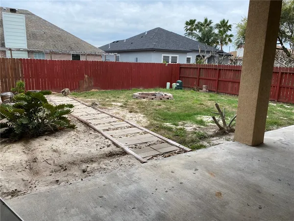 $3,000 | 14802 Aquarius Street, Corpus Christi, TX 78418