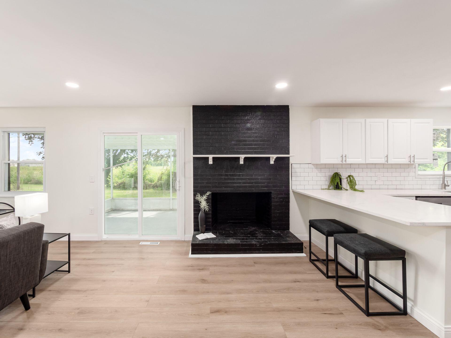 6489 Renner Road Columbus, OH 43228 - Photo 11 of 30 019_36634f0_A 6489 Renner 046