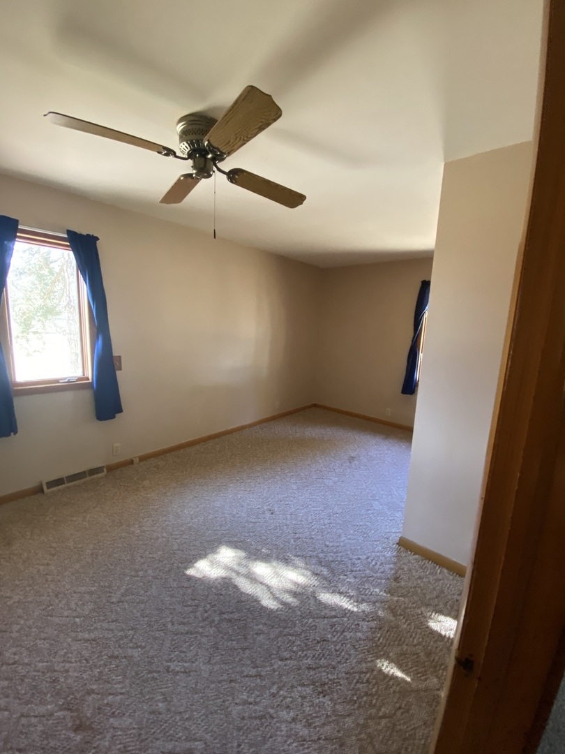 14746 Ash Road Genoa, IL 60135 - Photo 10 of 31