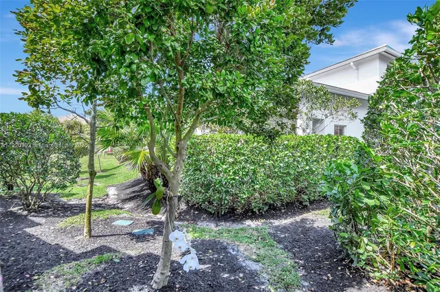 $5,500 | 6657 Quiet Wave Trail, Unit 100, Boca Raton, FL 33433