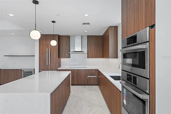 $1,450,000 | 777 3rd Avenue North, Unit 1203, St. Petersburg, FL 33701