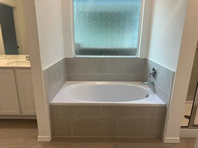 $2,295 | 121 Keefer, Kyle, TX 78640