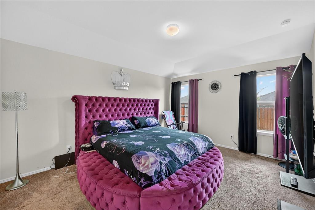 824 Rutherford Drive Crowley, TX 76036 - Photo 18 of 39