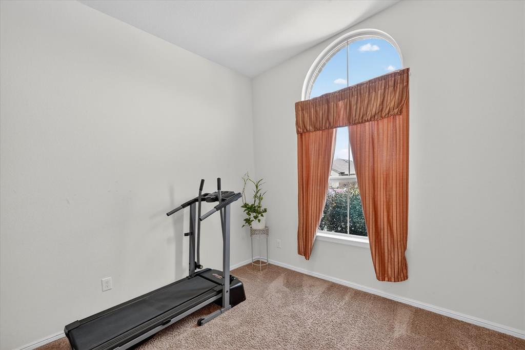 824 Rutherford Drive Crowley, TX 76036 - Photo 27 of 39