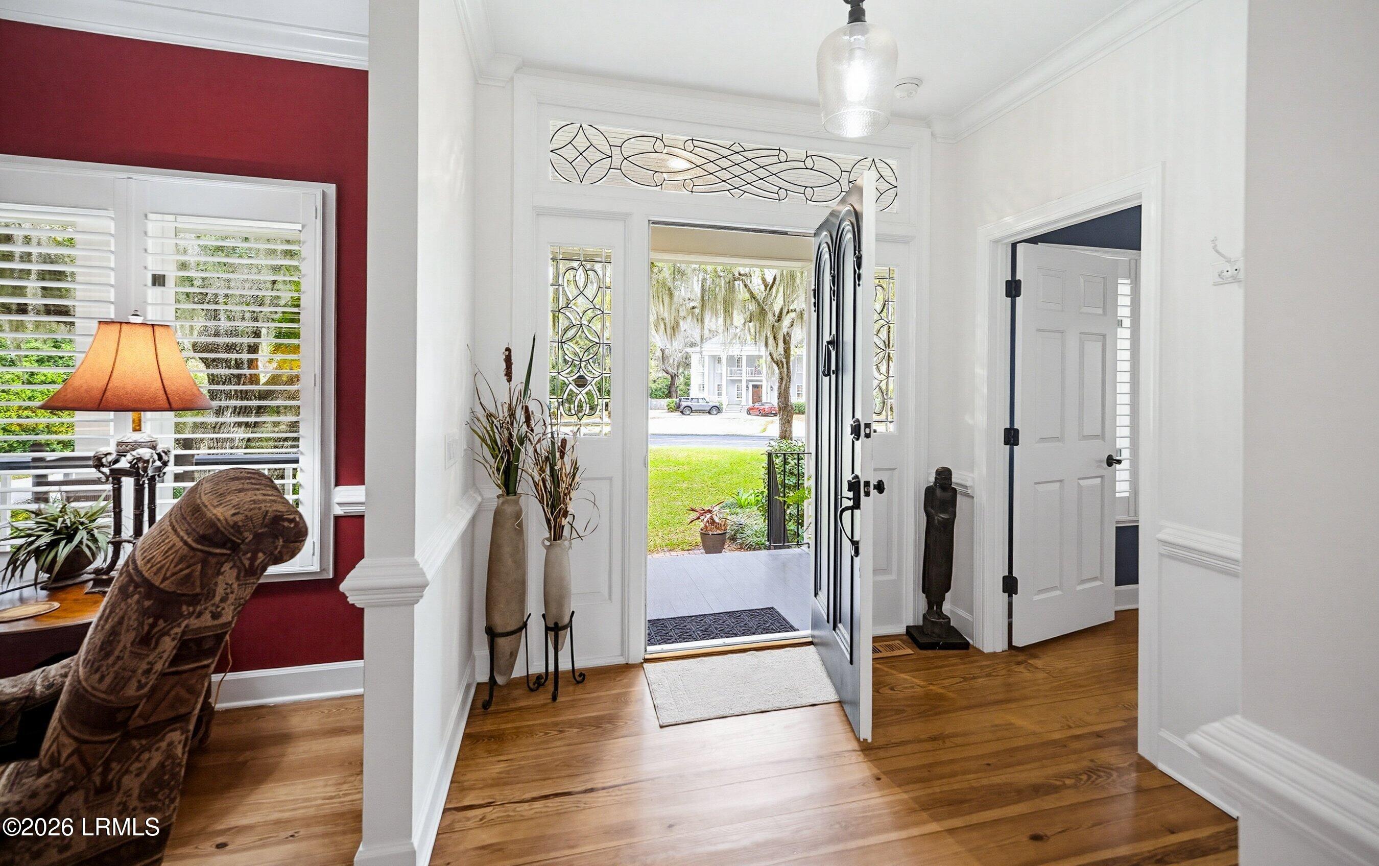 151 Spanish Point Drive Beaufort, SC 29902 - Photo 5 of 34 Foyer
