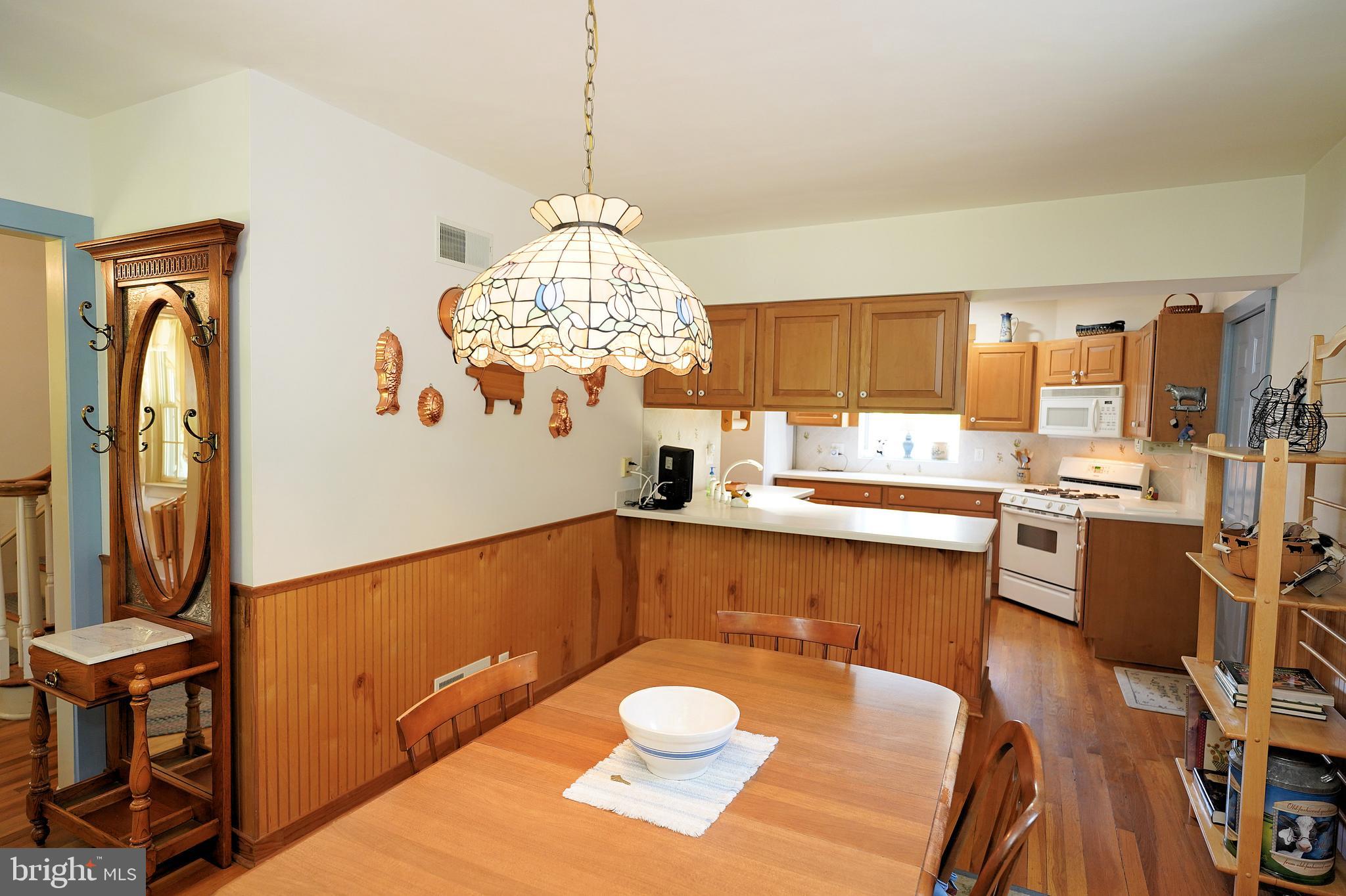 58 Mountainview Road Ewing, NJ 08628 - Photo 18 of 47 Dining Room Opens into
Kitchen