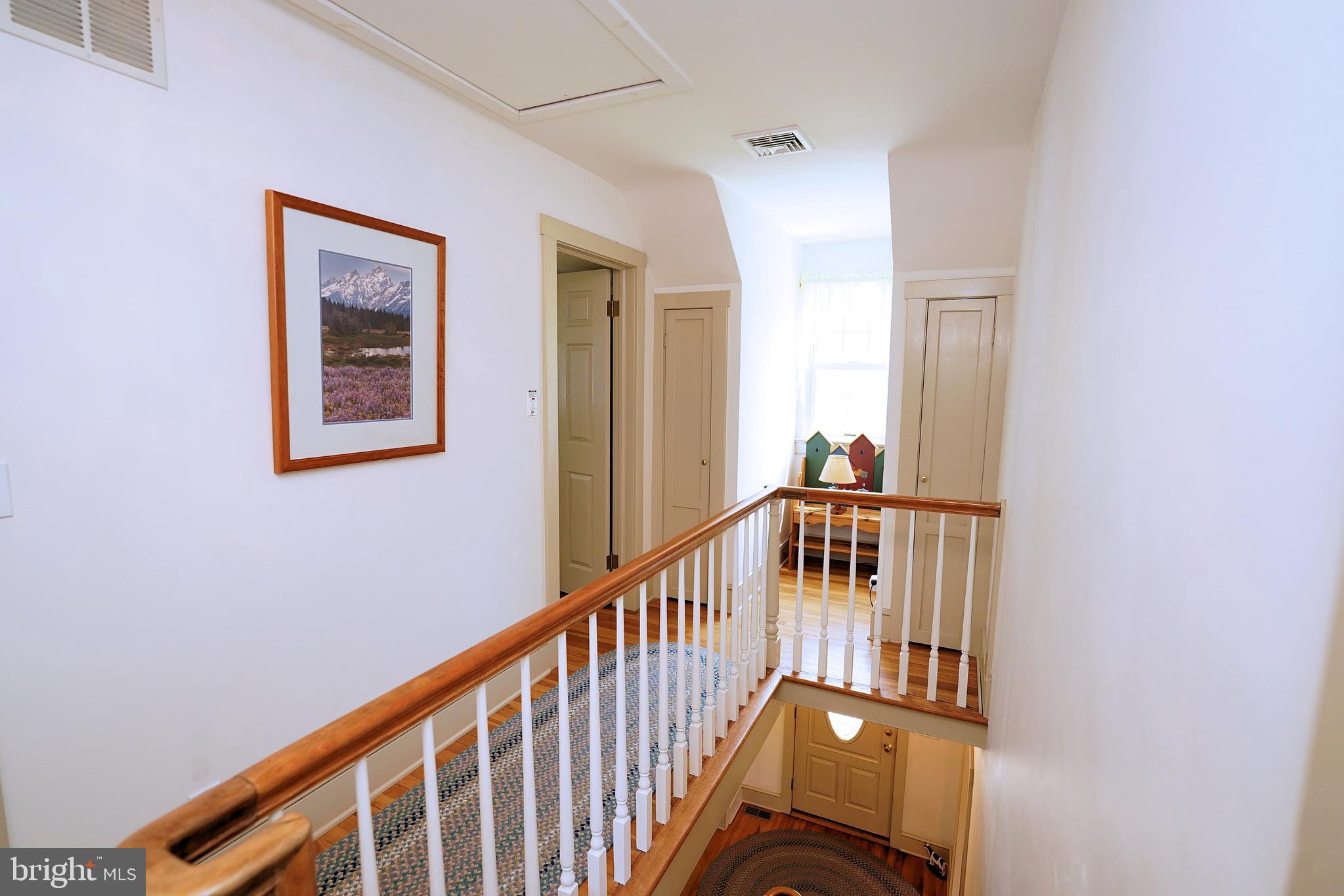 58 Mountainview Road Ewing, NJ 08628 - Photo 26 of 47 Hallway-Upper Level