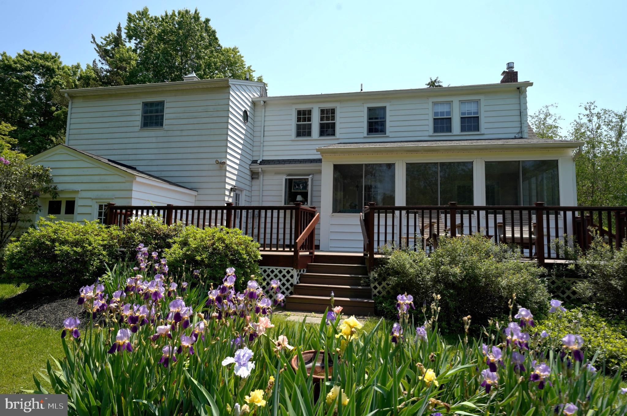 58 Mountainview Road Ewing, NJ 08628 - Photo 5 of 47 Exterior of House
