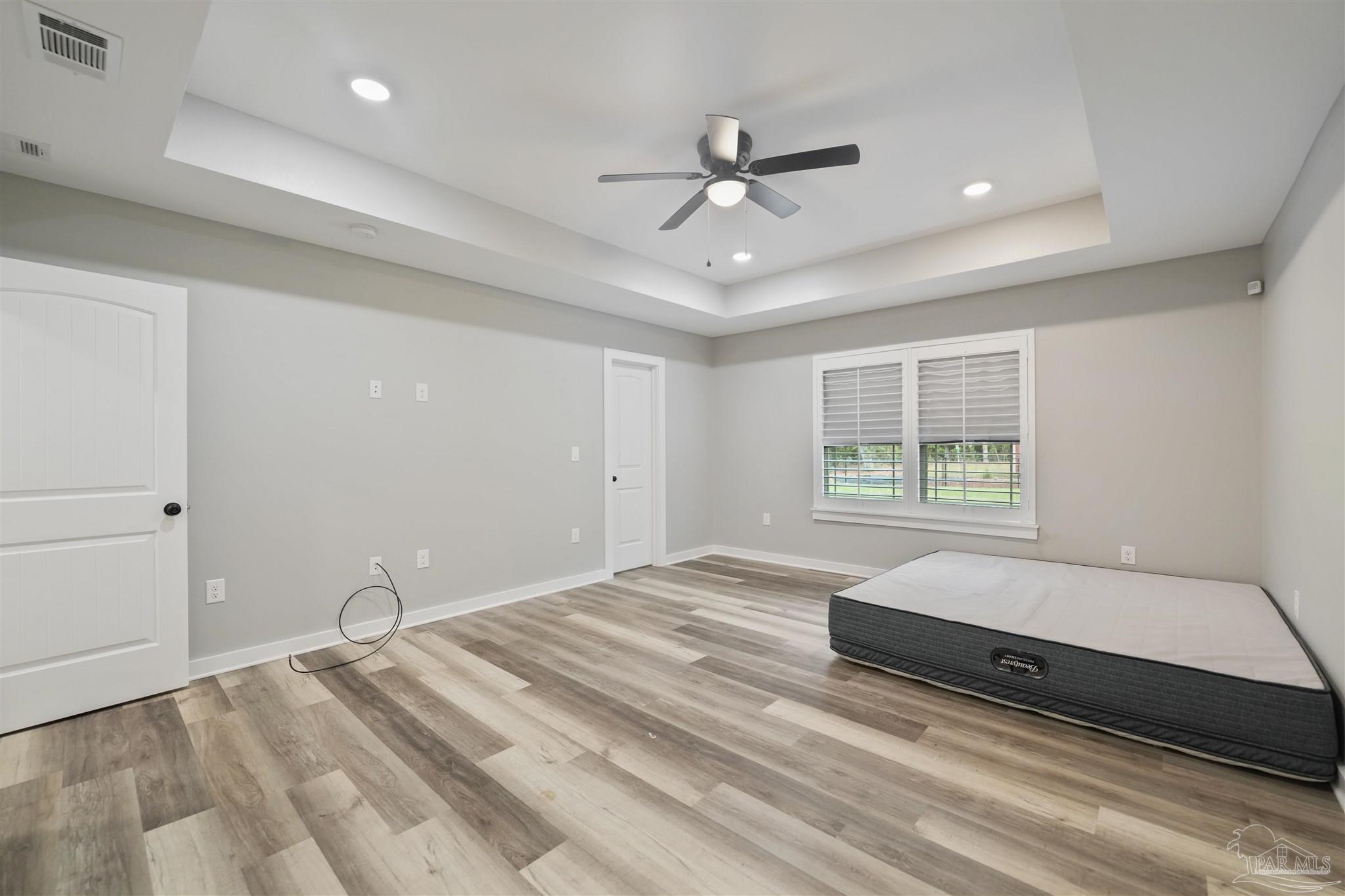 4986 Guernsey Road Pace, FL 32571 - Photo 12 of 34 Gallery Image 12