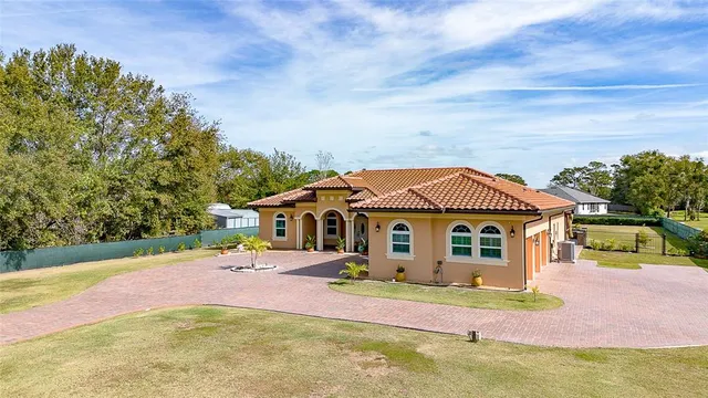 $1,100,000 | 3451 Michigan Avenue, St. Cloud, FL 34769