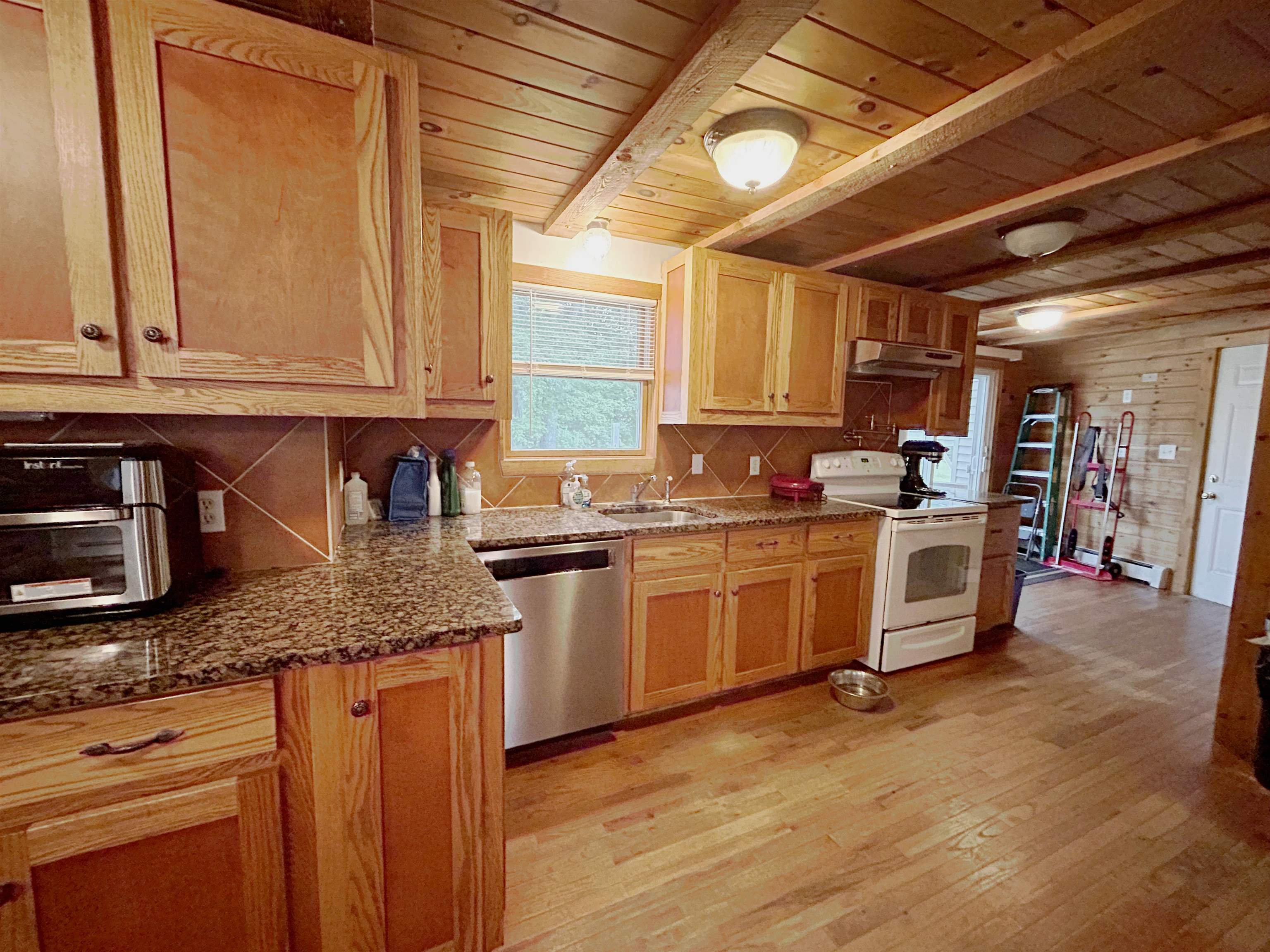 71 Old Town Farm Road Exeter, NH 03833 - Photo 7 of 54 Gallery Image 7
