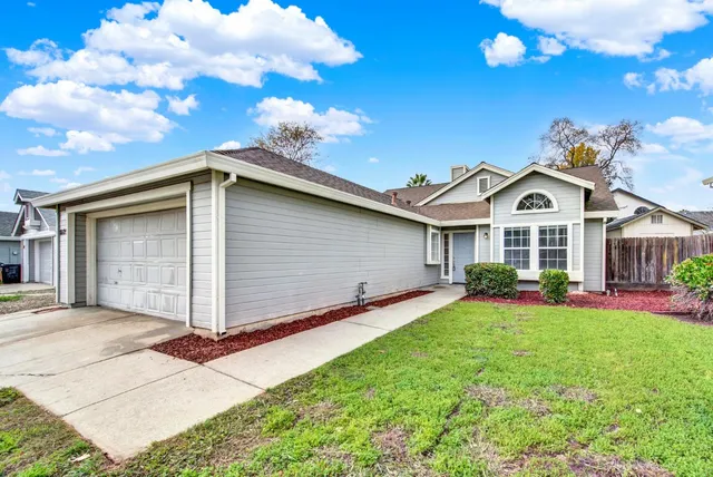 $439,000 | 8609 Valley Rim Way, Antelope, CA 95843