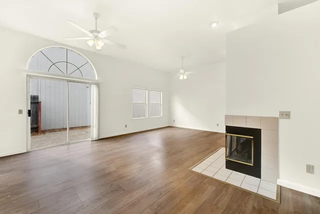 $439,000 | 8609 Valley Rim Way, Antelope, CA 95843