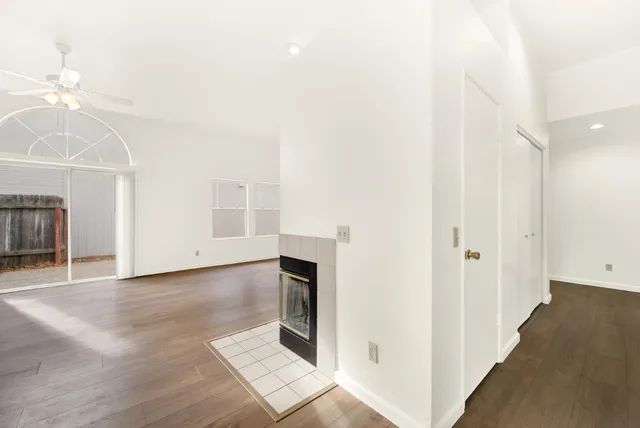 $439,000 | 8609 Valley Rim Way, Antelope, CA 95843