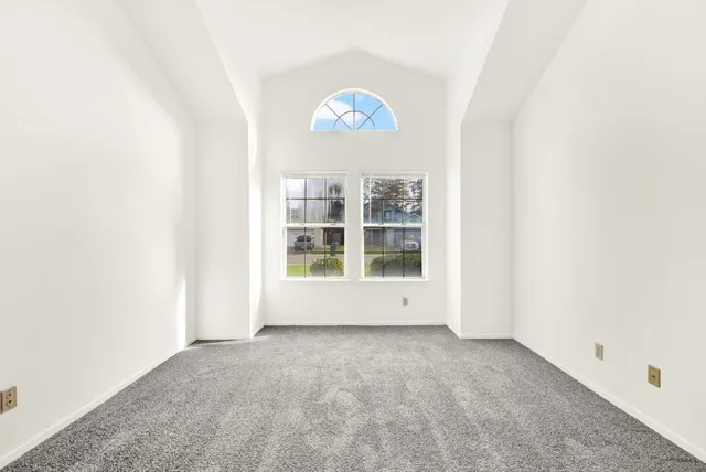 $439,000 | 8609 Valley Rim Way, Antelope, CA 95843