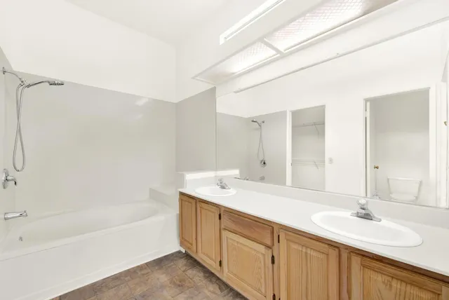 $439,000 | 8609 Valley Rim Way, Antelope, CA 95843