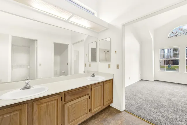 $439,000 | 8609 Valley Rim Way, Antelope, CA 95843