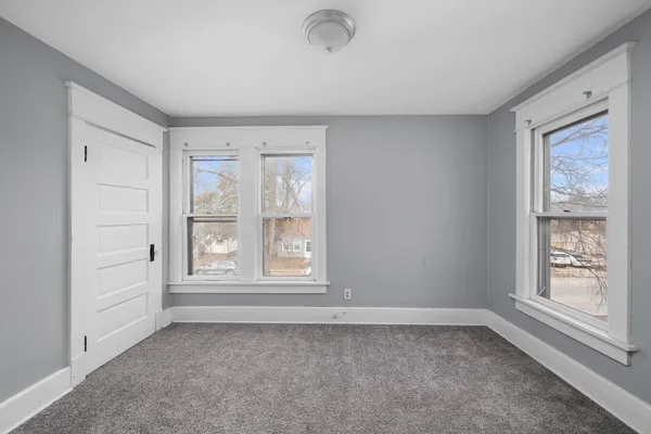 $1,600 | 1321 West 13th Street, Davenport, IA 52804