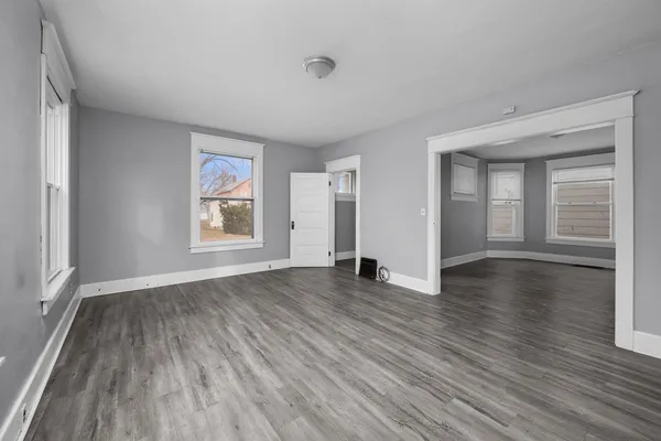 $1,600 | 1321 West 13th Street, Davenport, IA 52804