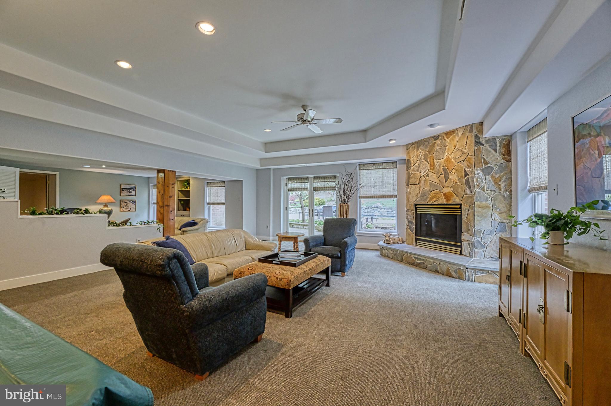 10720 Hunters Place Vienna, VA 22181 - Photo 54 of 84 Gallery Image 54