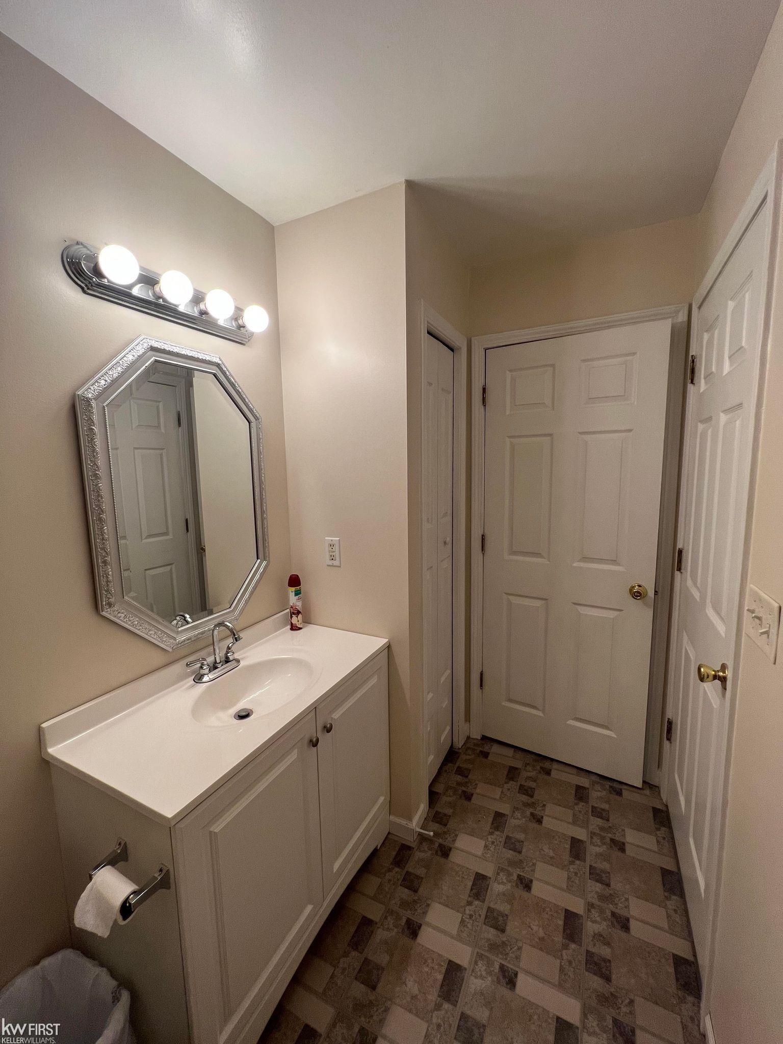 5841 Miller Road Vassar, MI 48768 - Photo 35 of 95 50095425-34.JPG