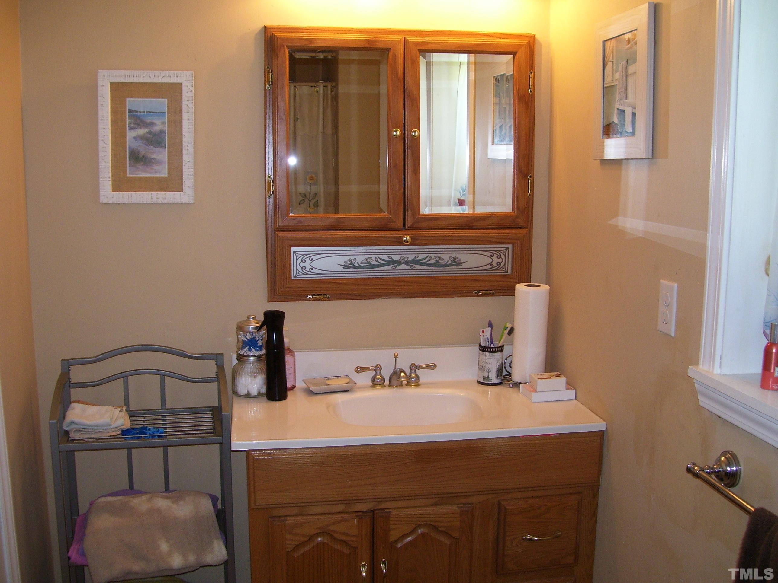 1020 Nicholson Road Sanford, NC 27332 - Photo 7 of 15 Gallery Image 7