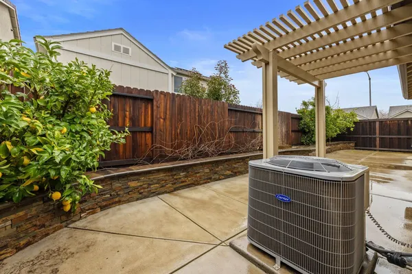 $724,999 | 1640 Carrara Lane, Ripon, CA 95366