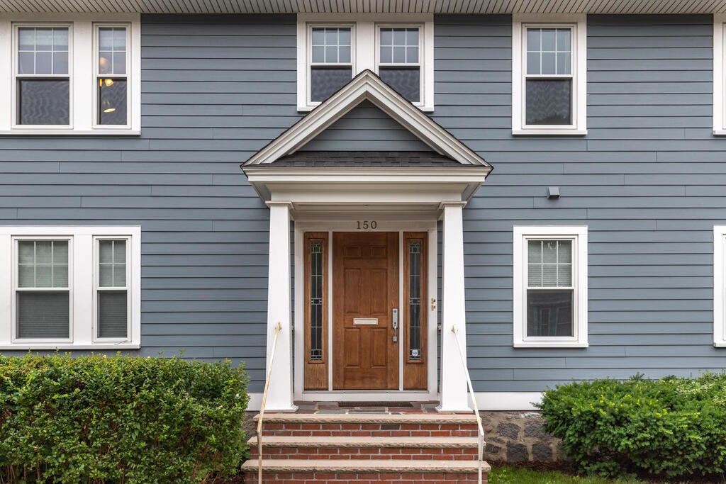 150 Tyndale Street, Unit 2 Boston, MA 02131 - Photo 2 of 24