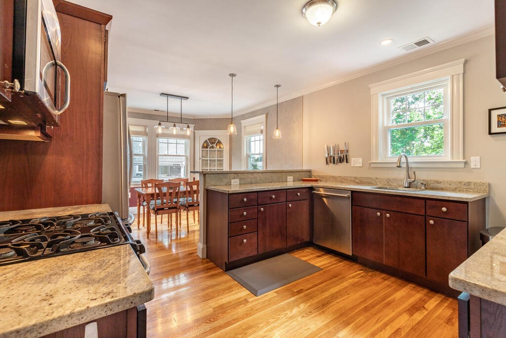 150 Tyndale Street, Unit 2 Boston, MA 02131 - Photo 5 of 24