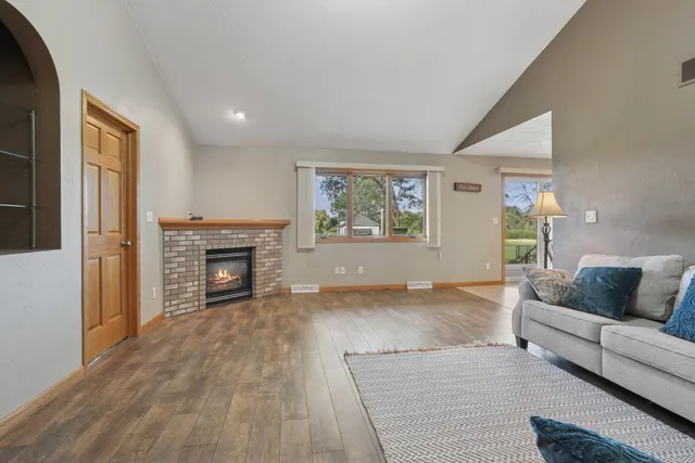 $289,900 | 498 Ridgeway Court, Brillion, WI 54110