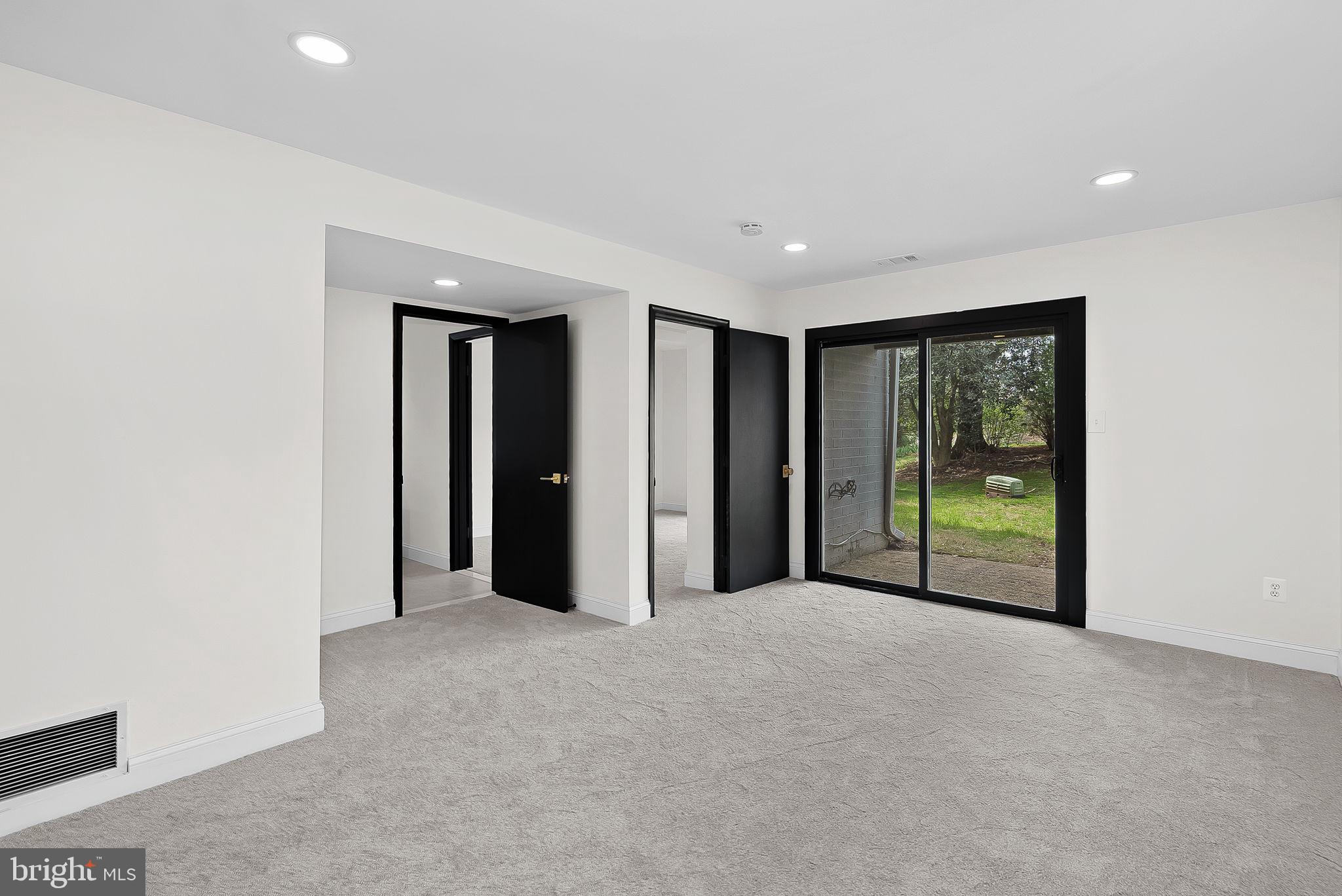 1808 North Shore Court Reston, VA 20190 - Photo 38 of 50 Gallery Image 38